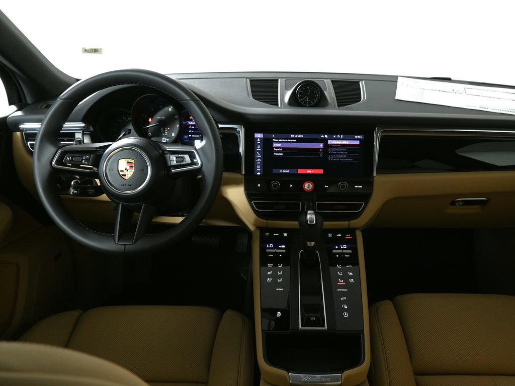 New 2026 Porsche Macan AWD/4WD image 16