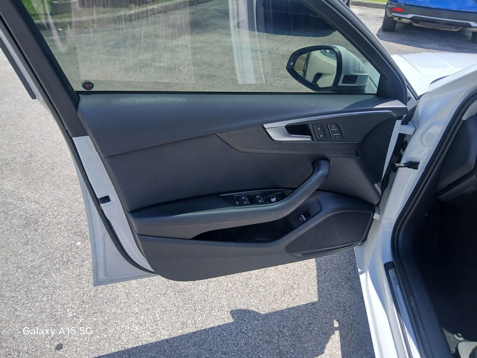 Used 2019 Audi A4 2.0T Premium FWD image 10
