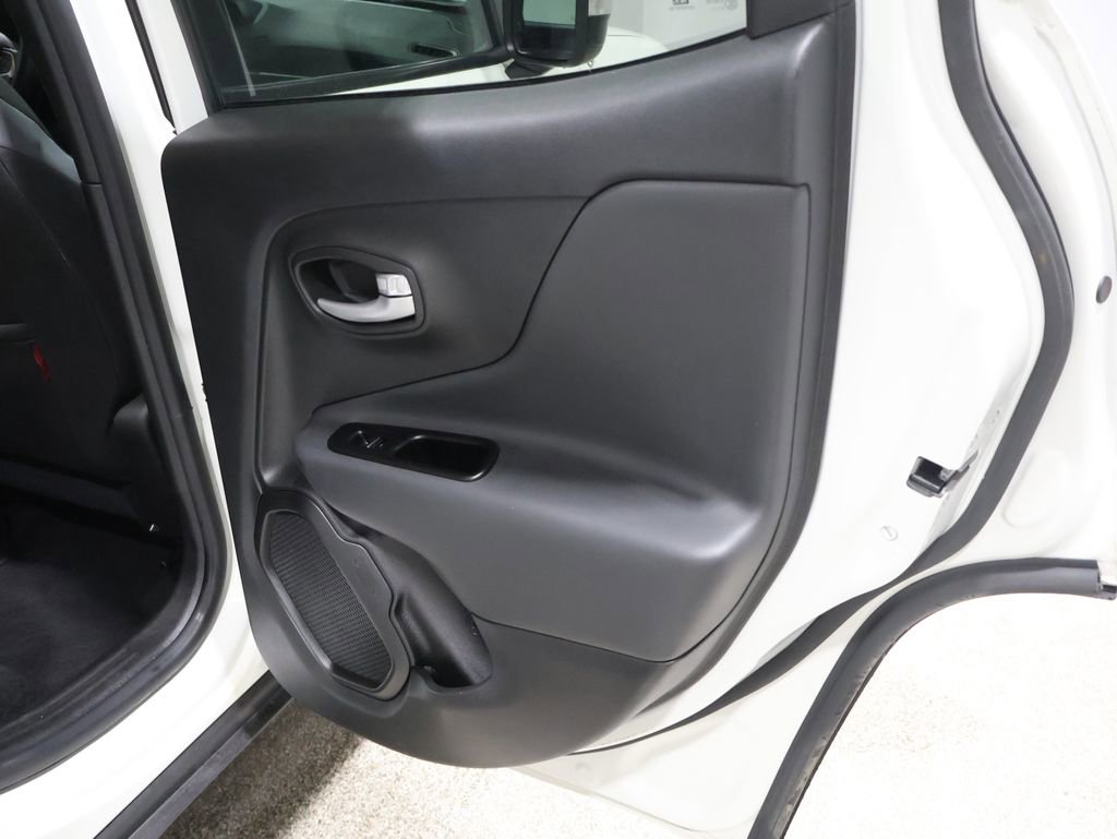 Certified 2023 Jeep Renegade Trailhawk image 22