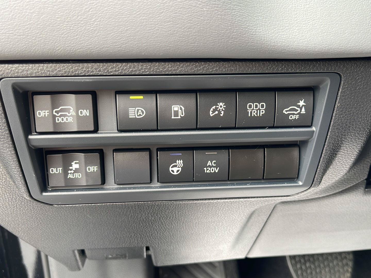 New 2026 Toyota Sequoia Capstone AWD/4WD image 36