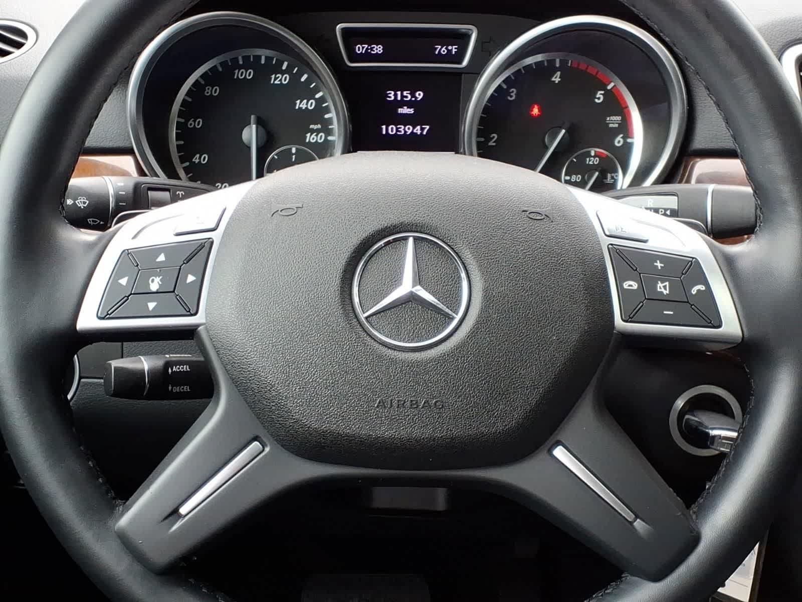 Used 2012 Mercedes-Benz ML 350 BlueTEC 4MATIC image 17