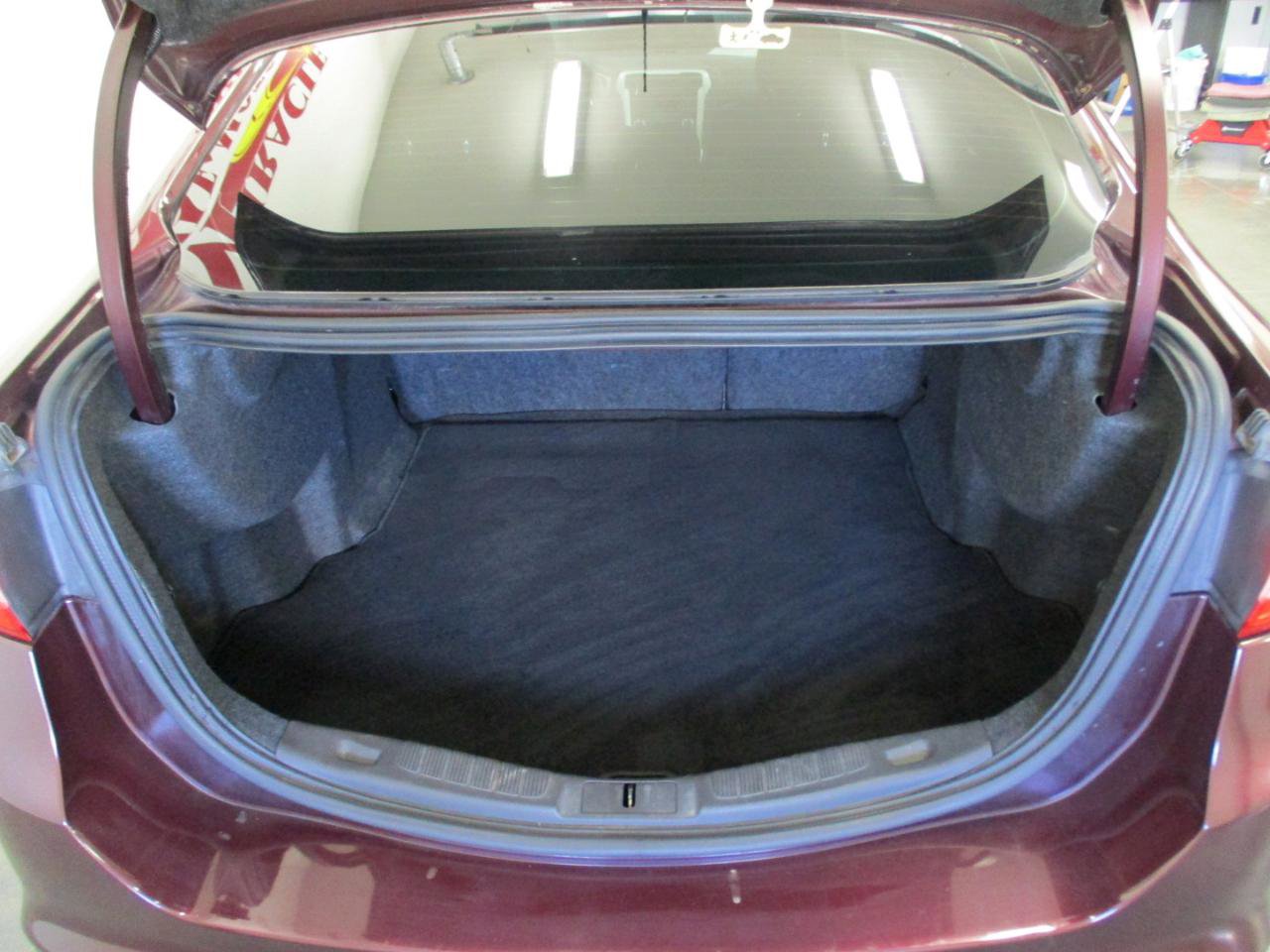 Used 2013 Ford Fusion SE FWD image 13