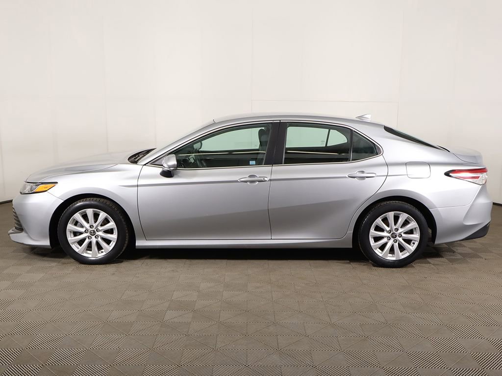 Used 2020 Toyota Camry LE w/ Convenience Package image 15