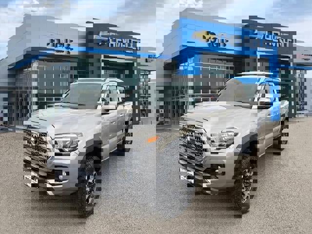 Used 2017 Toyota Tacoma SR5 image 4