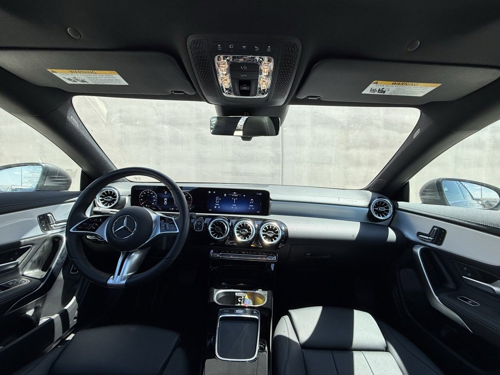 Used 2025 Mercedes-Benz CLA 250 4MATIC image 6