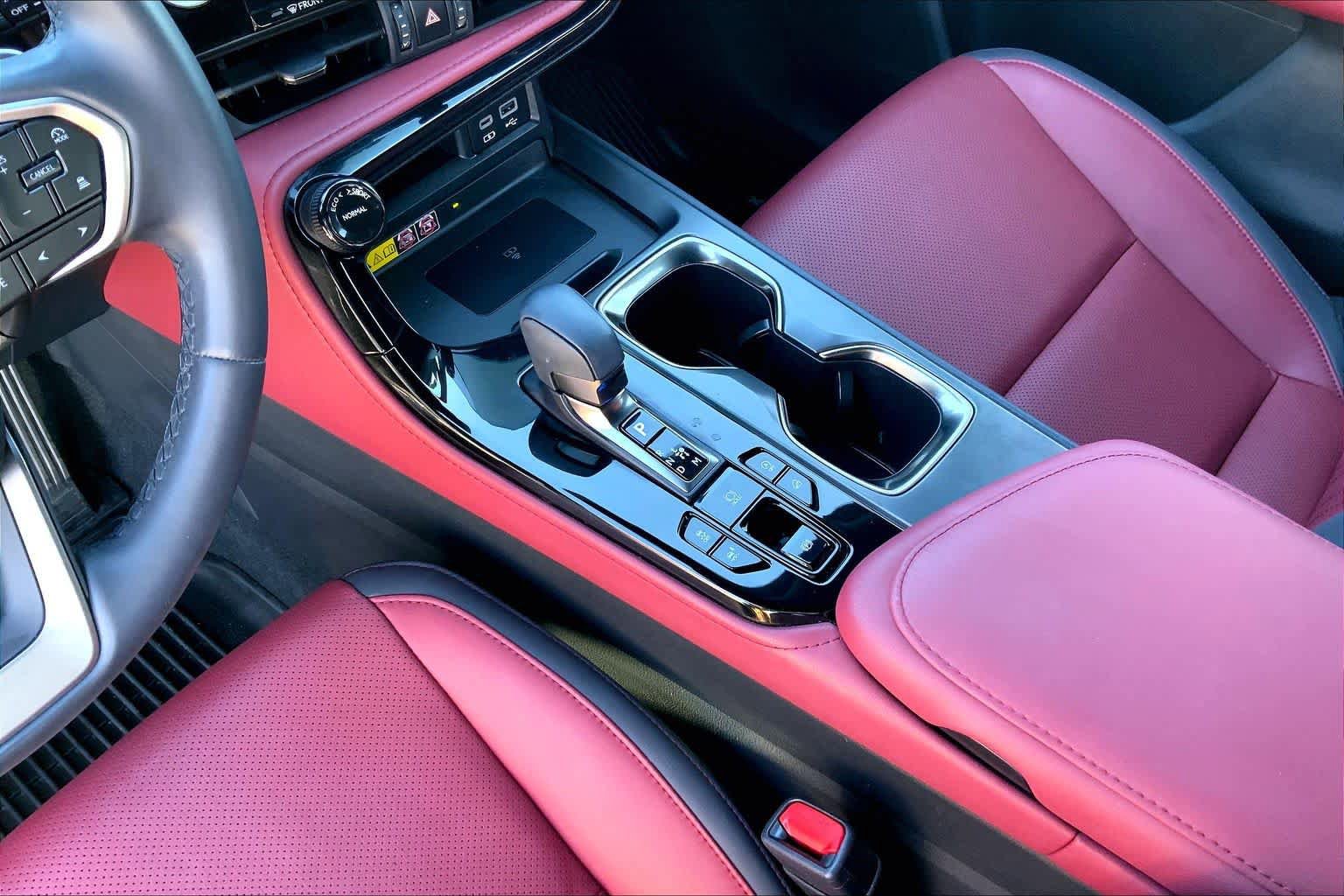 Used 2022 Lexus NX 350 AWD image 33