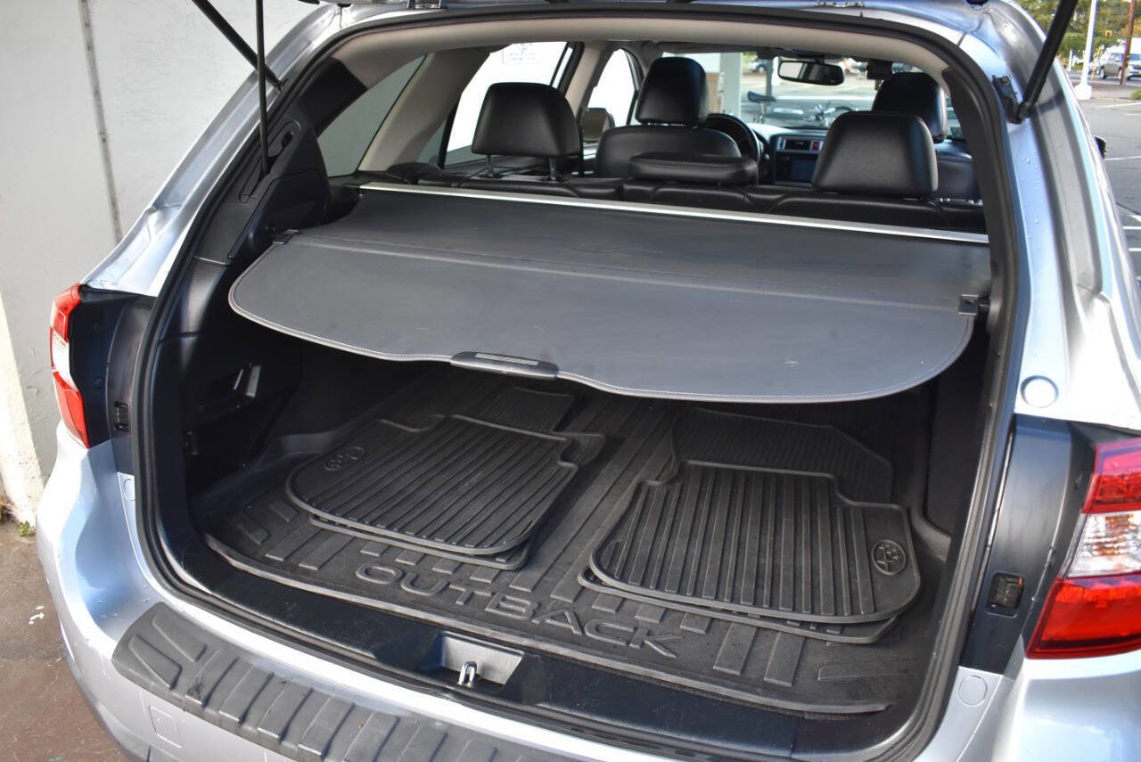 Used 2016 Subaru Outback 3.6R Limited image 44