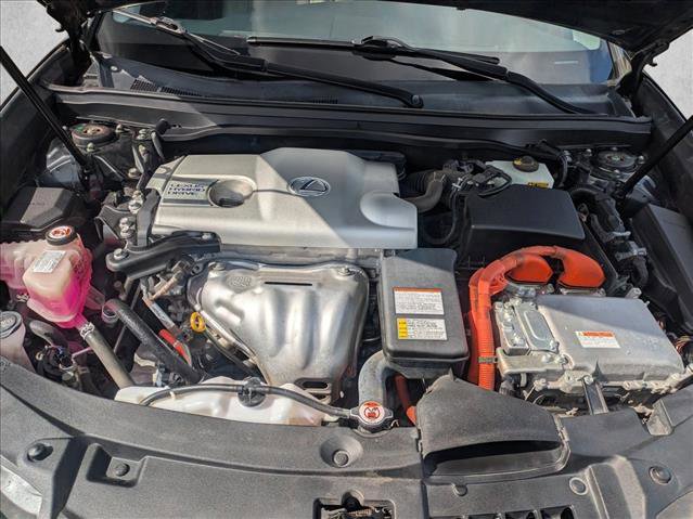 Used 2017 Lexus ES 300h w/ Navigation System Package image 21