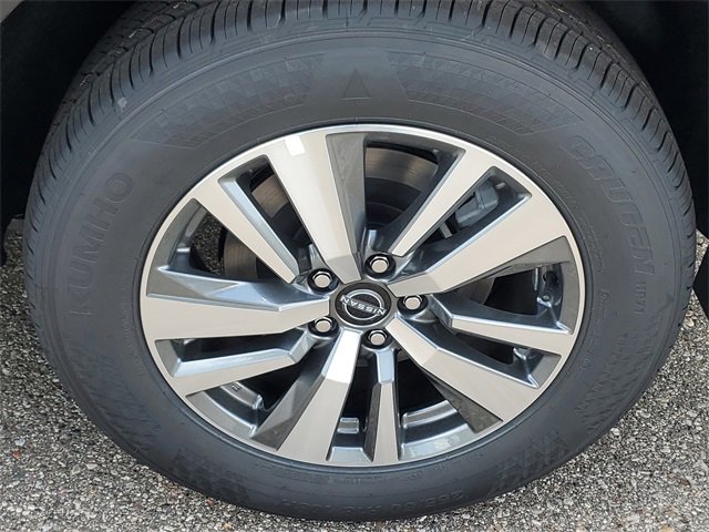 New 2025 Nissan Pathfinder SL w/ Black Appearance Package image 29