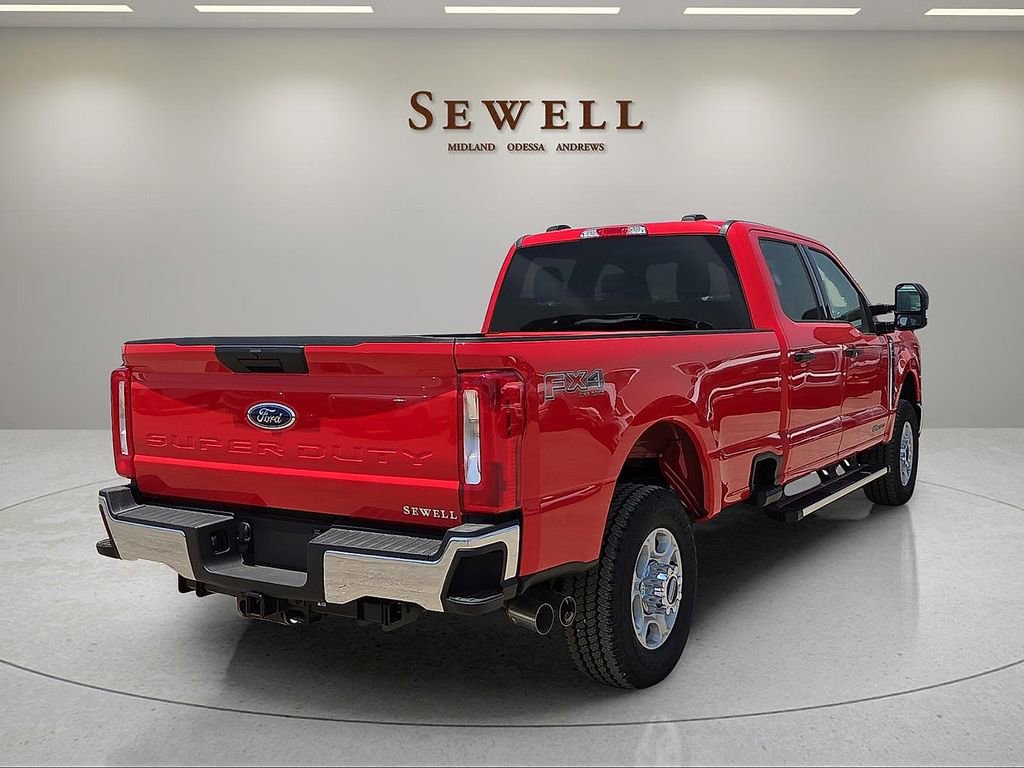 New 2026 Ford F350 XLT w/ FX4 Off-Road Package AWD/4WD image 4