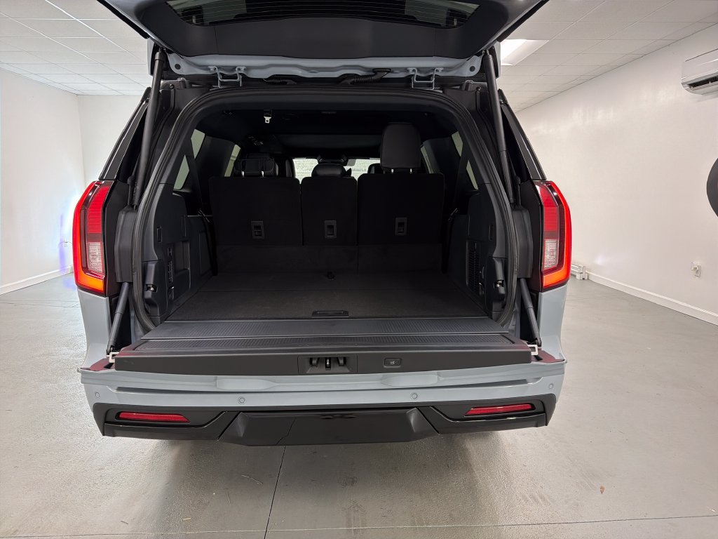 New 2027 Ford Expedition Max Platinum w/ Stealth Performance Package AWD/4WD image 7