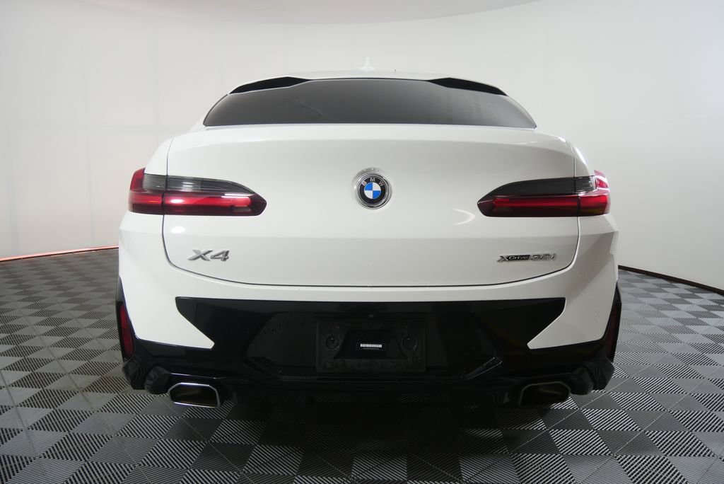 Used 2022 BMW X4 xDrive30i w/ M Sport Package 2 AWD/4WD image 4