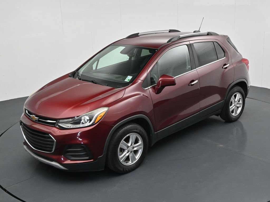 Used 2017 Chevrolet Trax LT w/ LT Convenience Package FWD image 18