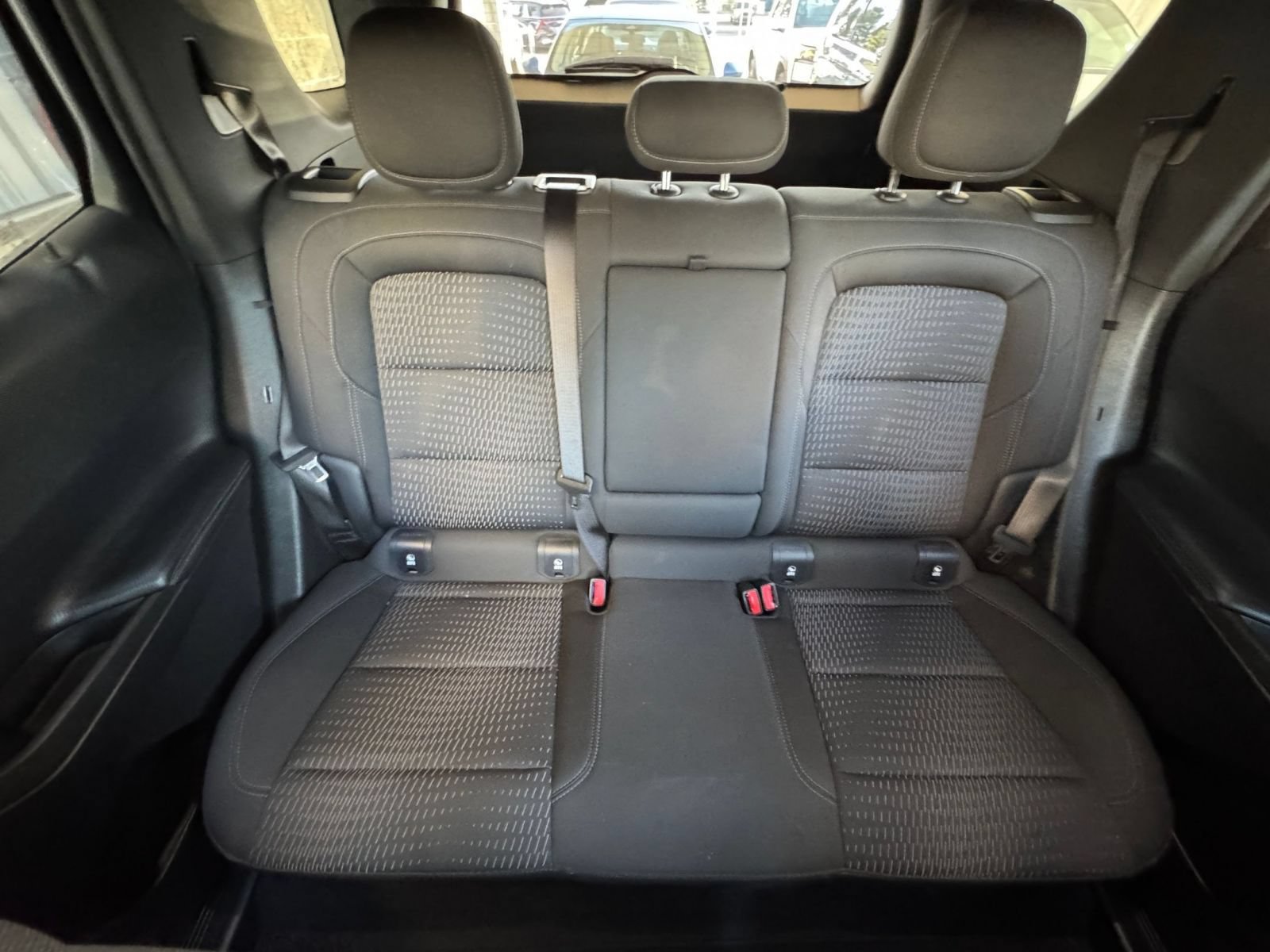 Used 2025 Chevrolet Equinox LT FWD image 38