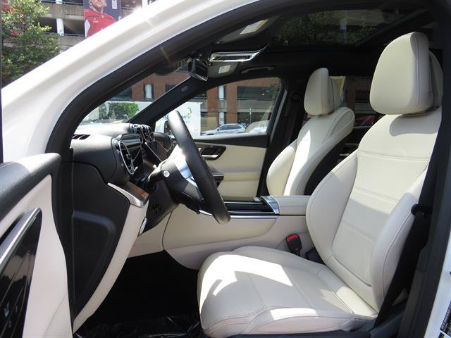 Used 2026 Mercedes-Benz GLC 300 4MATIC image 18