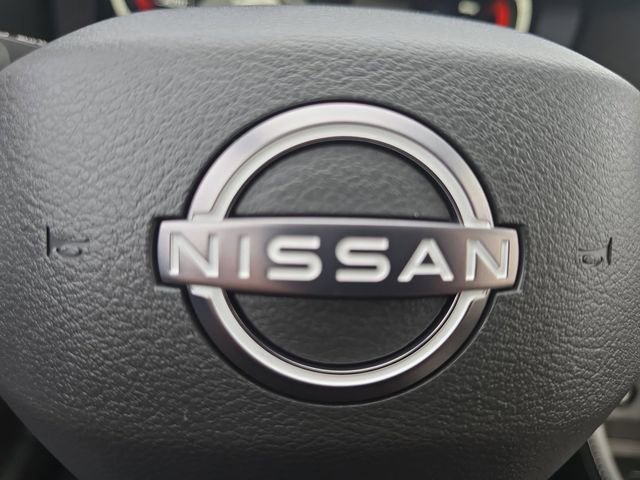 New 2026 Nissan Rogue Platinum image 5