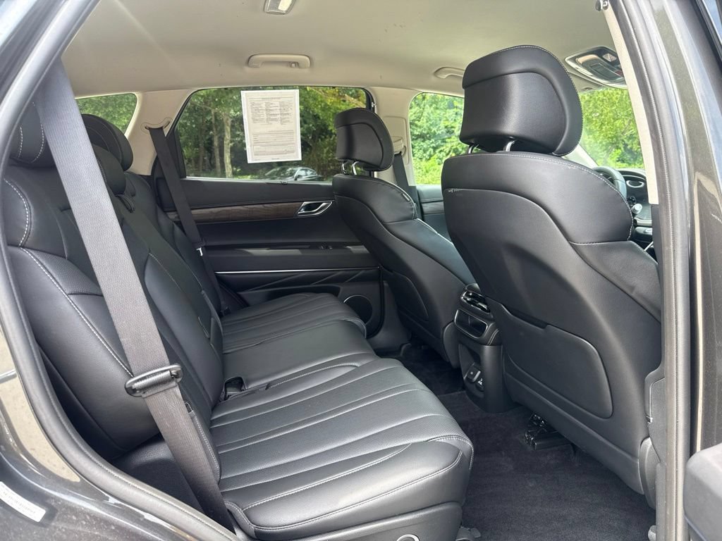 Certified 2024 Genesis GV80 2.5T AWD/4WD image 33