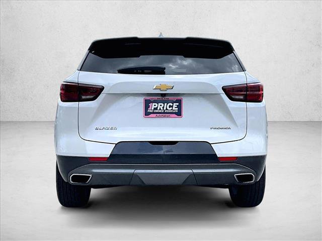 Used 2023 Chevrolet Blazer Premier FWD image 4