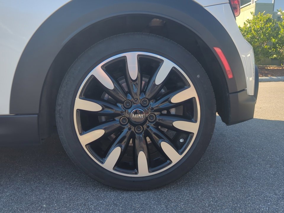 Certified 2023 MINI Cooper S image 22