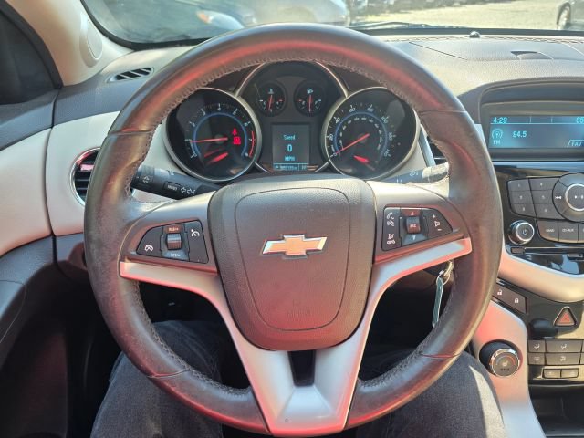 Used 2012 Chevrolet Cruze LT FWD image 15