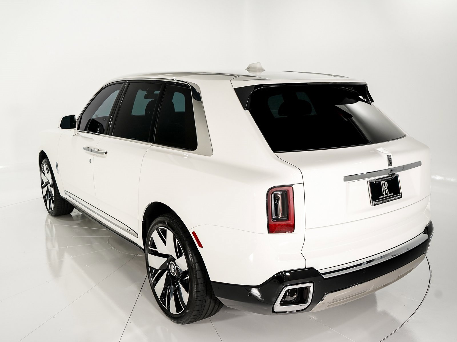 Certified 2025 Rolls-Royce Cullinan image 51