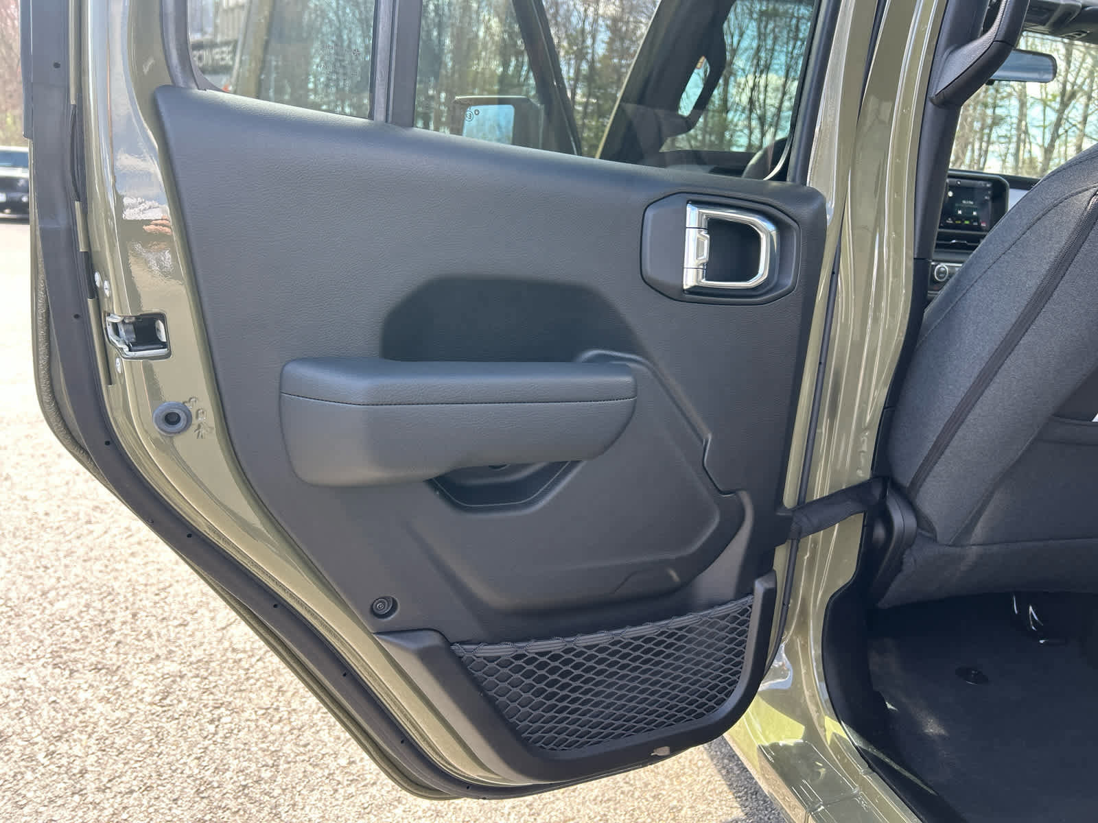 Used 2026 Jeep Wrangler Sport S image 32