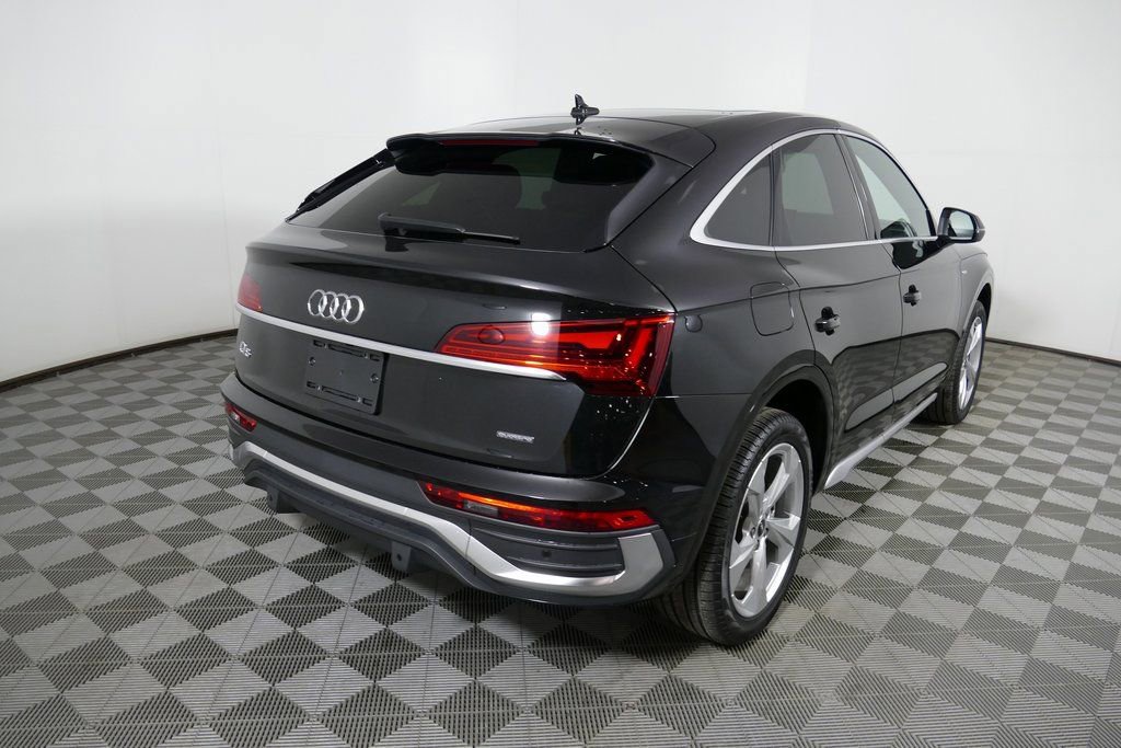 Used 2025 Audi Q5 2.0T Premium Plus w/ Premium Plus Package image 3