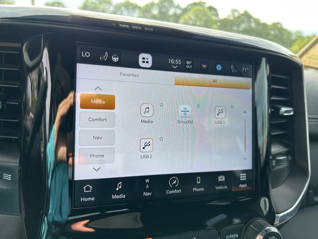 Used 2022 RAM 2500 Laramie image 24