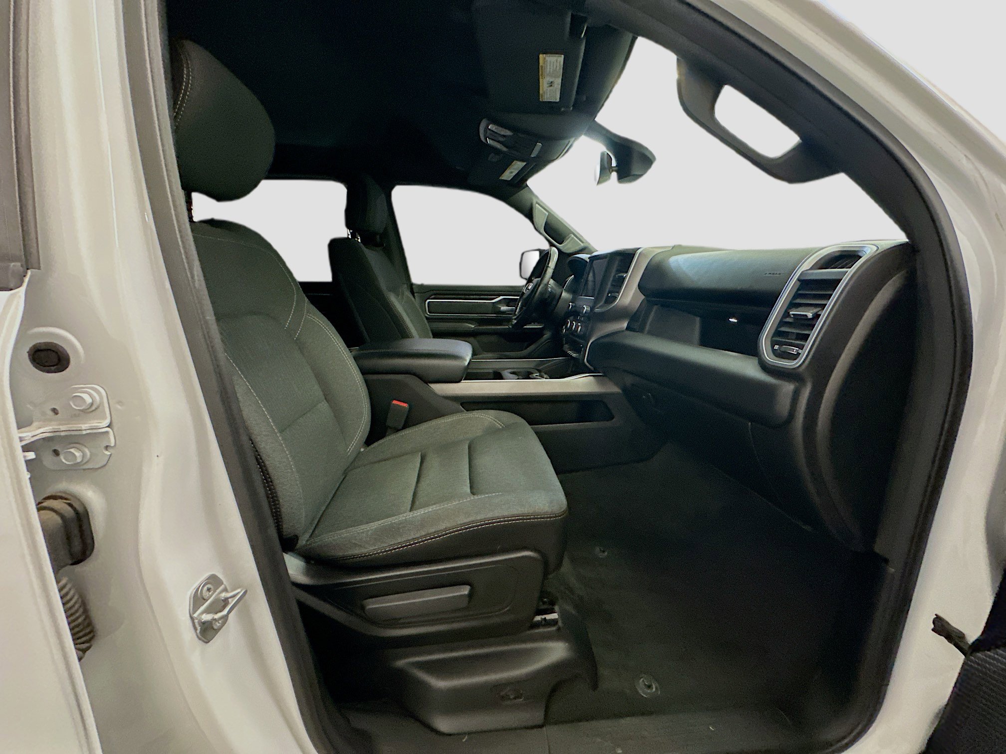 Used 2020 RAM 1500 Big Horn AWD/4WD image 31