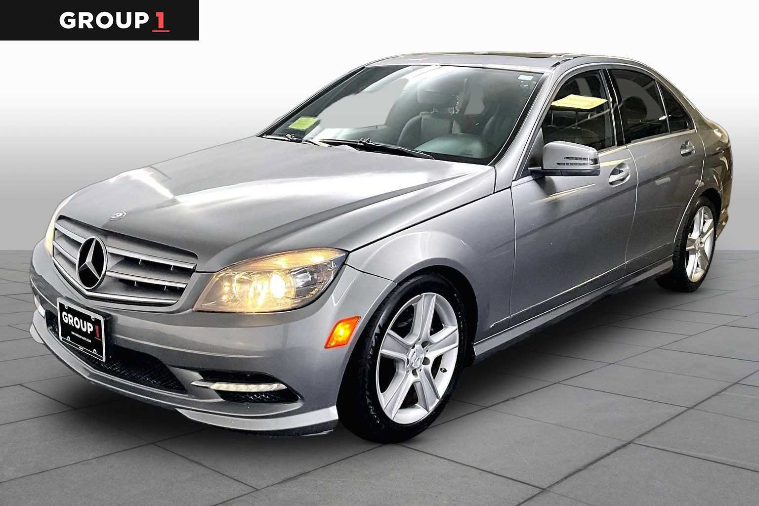Used 2011 Mercedes-Benz C 300 4MATIC Sedan image 1