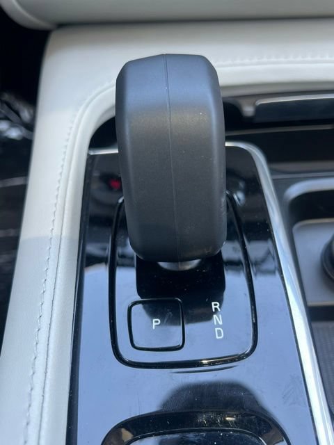 Used 2023 Volvo XC90 B5 Core w/ Protection Package Premier AWD/4WD image 15