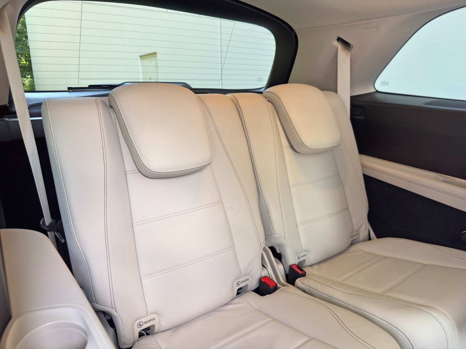 Used 2023 Mercedes-Benz GLS 450 4MATIC image 49