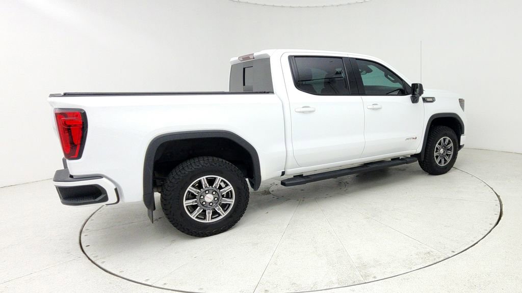 Used 2024 GMC Sierra 1500 AT4 w/ AT4 Preferred Package image 8