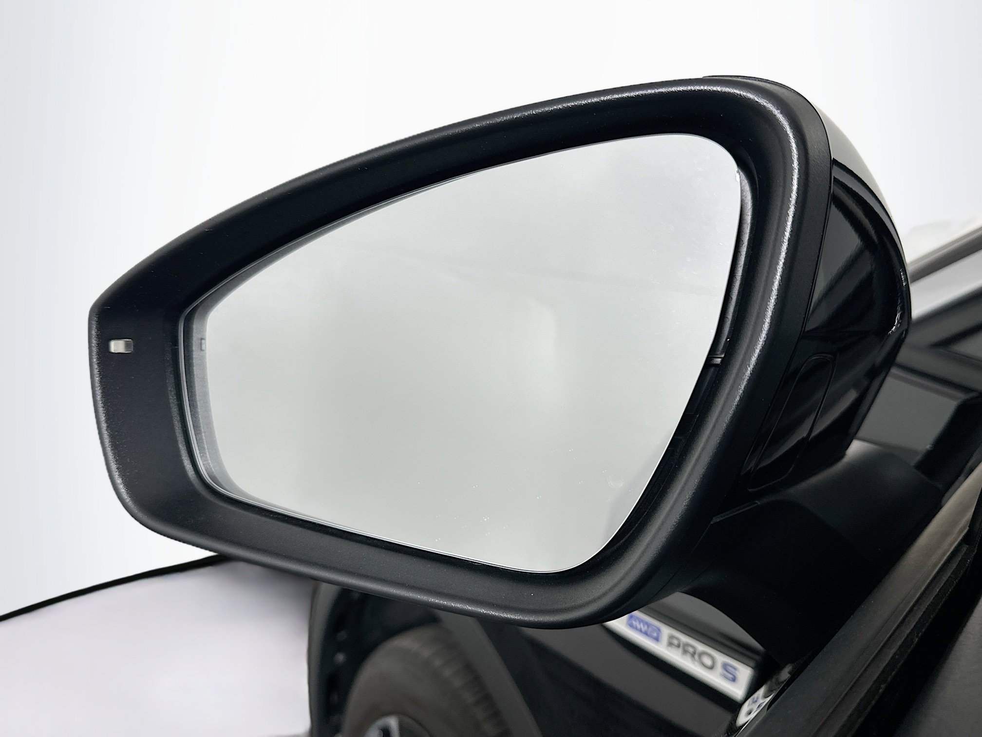 Used 2023 Volkswagen ID.4 Pro S Plus AWD/4WD image 16