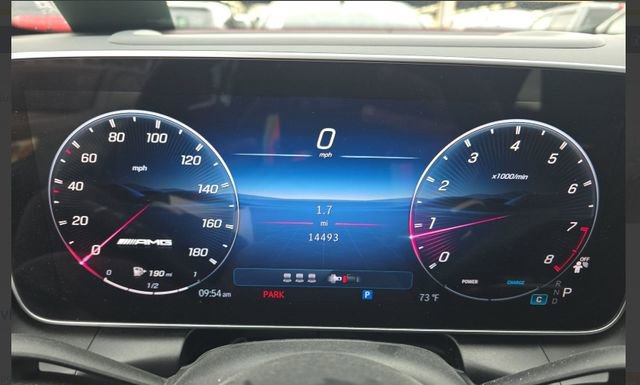 Used 2025 Mercedes-Benz GLC 43 AMG 4MATIC image 5