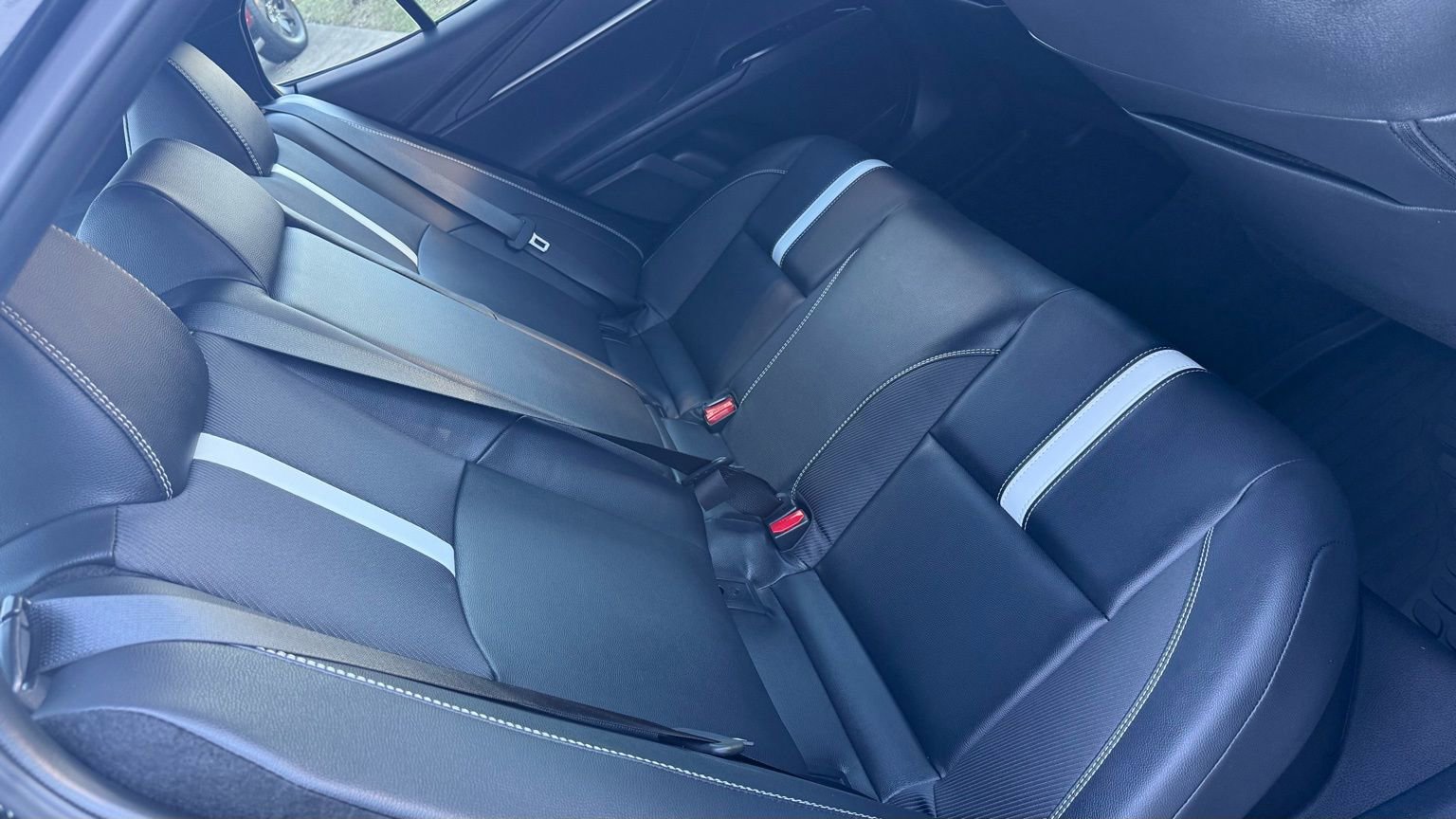 Used 2025 Toyota Camry SE image 24