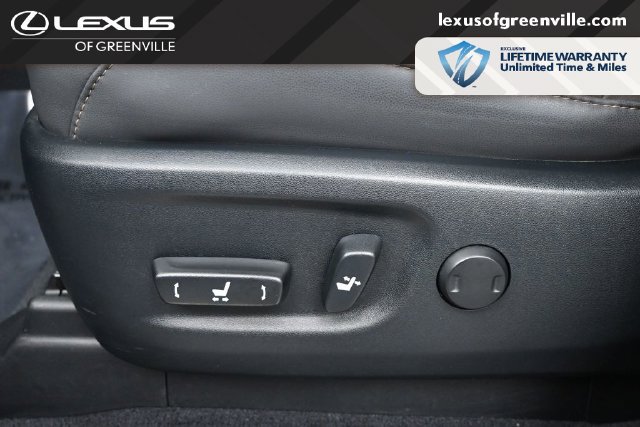Used 2023 Lexus GX 460 Premium w/ Accessory Package AWD/4WD image 21