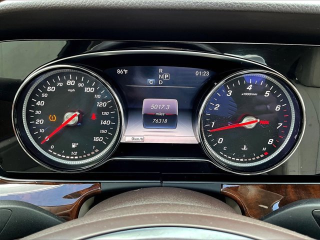 Used 2018 Mercedes-Benz E 300 4MATIC image 22