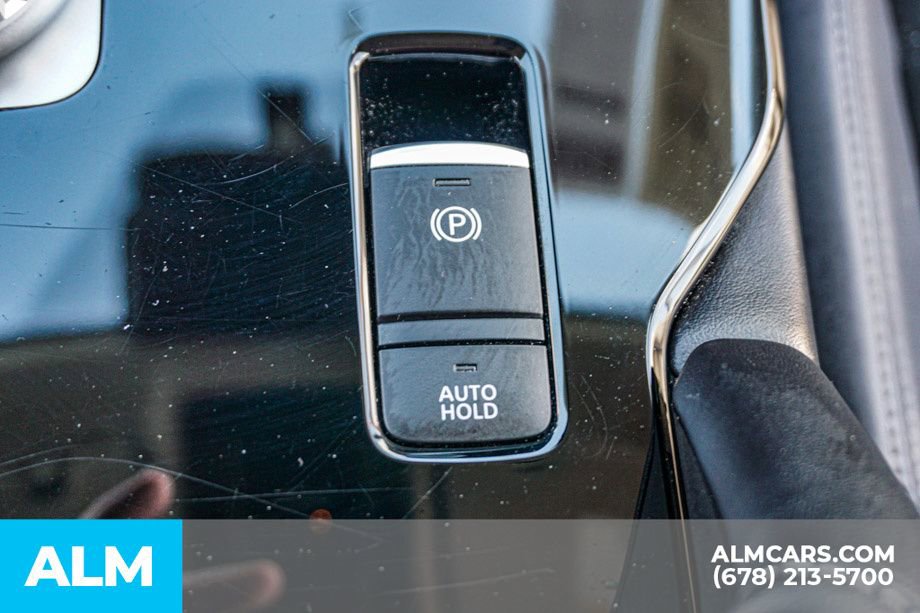 Used 2025 Mitsubishi Outlander SE FWD image 48