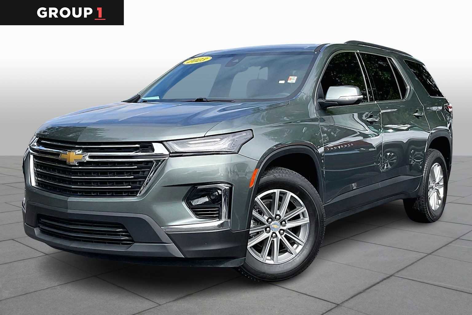 Certified 2023 Chevrolet Traverse LT image 1