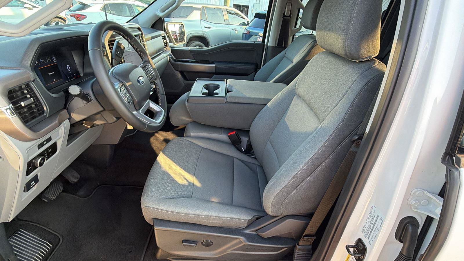 Used 2025 Ford F150 XLT w/ Equipment Group 301A Standard AWD/4WD image 3