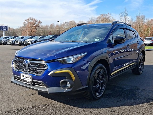Used 2025 Subaru Crosstrek 2.5i Sport w/ Crosstrek Mirror Package image 3