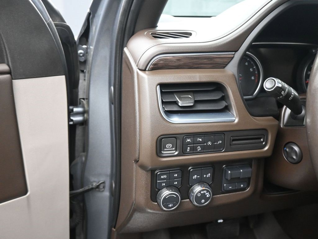 Used 2021 Chevrolet Tahoe Z71 w/ Z71 Off-Road Package image 22