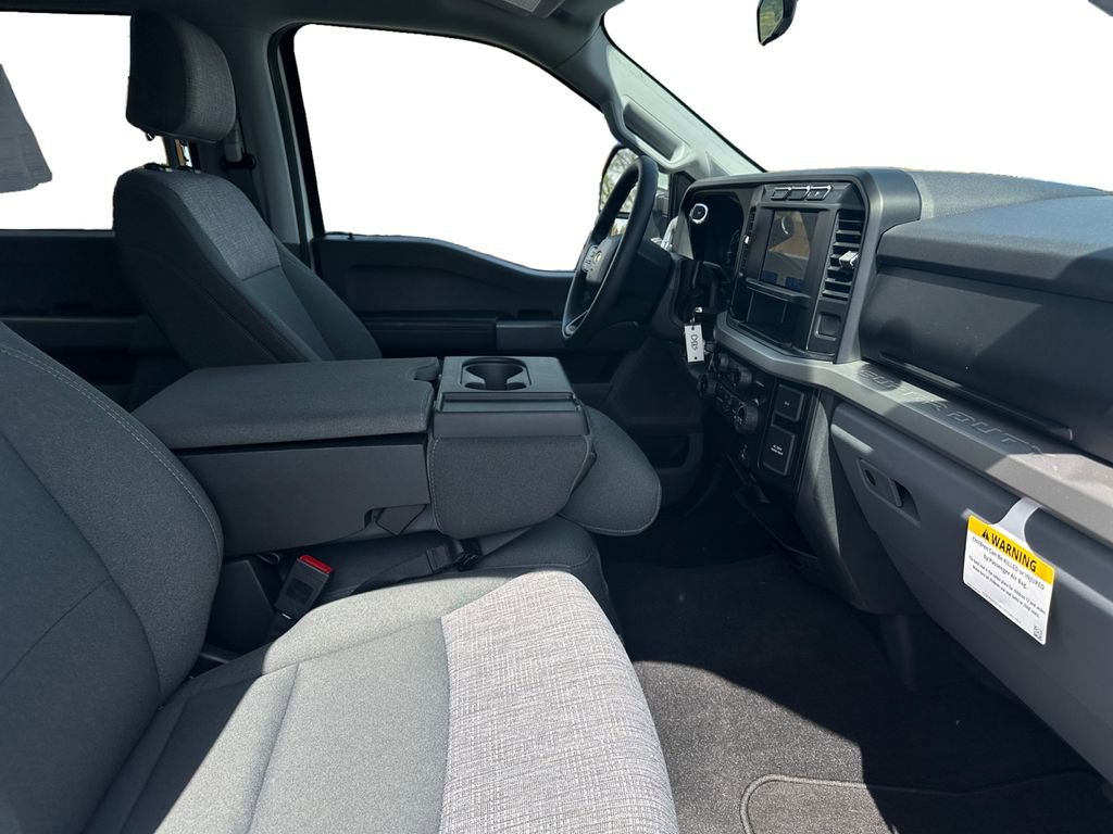 Used 2024 Ford F250 XLT w/ Snow Plow Prep Package AWD/4WD image 17