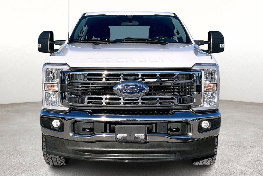 Used 2024 Ford F250 XLT w/ FX4 Off-Road Package image 5
