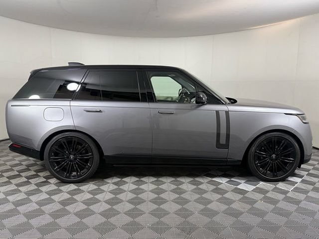 Used 2024 Land Rover Range Rover Autobiography AWD/4WD image 9