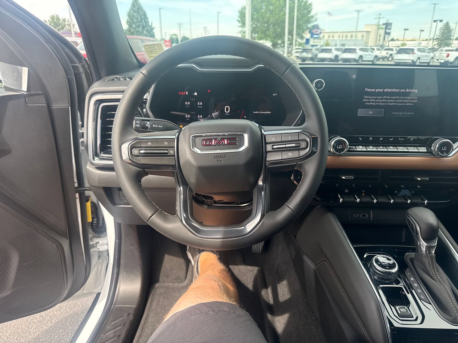 New 2026 GMC Canyon AT4 AWD/4WD image 16