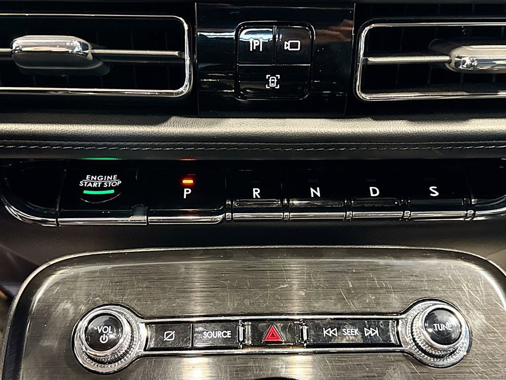 Used 2023 Lincoln Nautilus AWD w/ Premium Package image 15