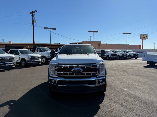 New 2025 Ford F550 4x4 Crew Cab image 6