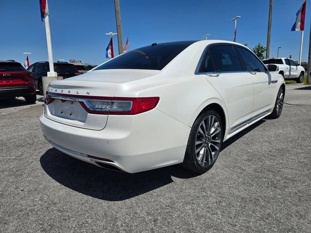 Used 2017 Lincoln Continental Reserve w/ Climate Package AWD/4WD image 3